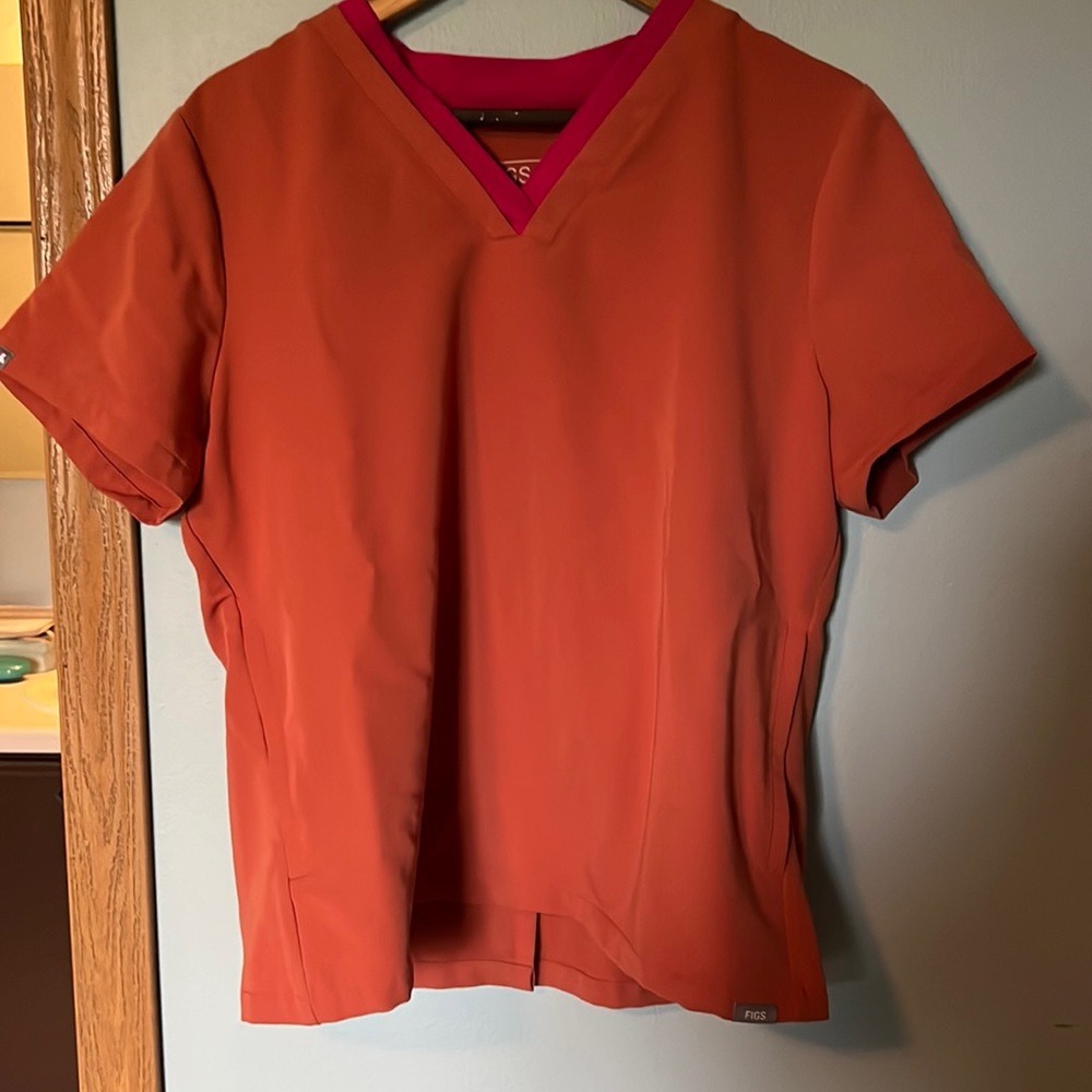 Figs orange scrub top